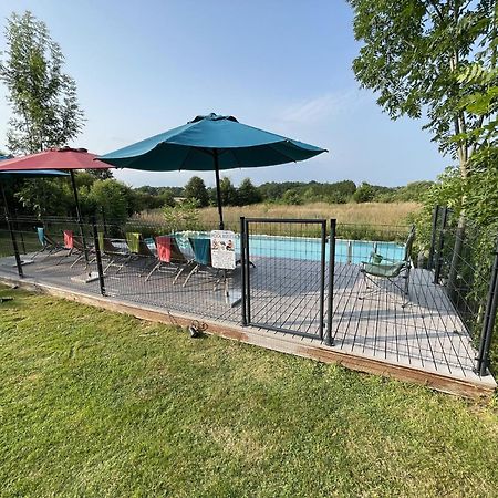 Dordogne et Corrèze vacances BnB Troche Extérieur photo
