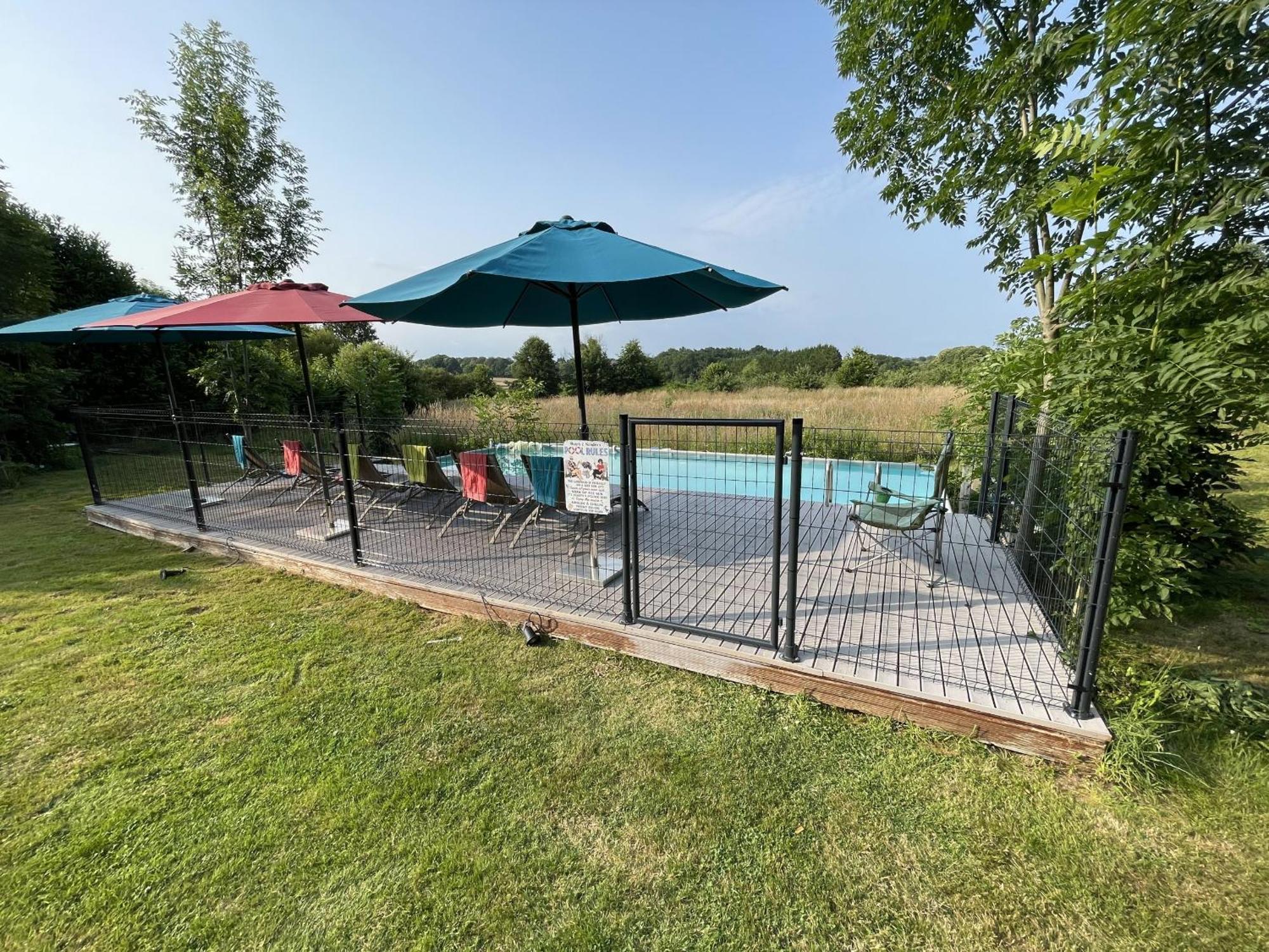 Dordogne et Corrèze vacances BnB Troche Extérieur photo