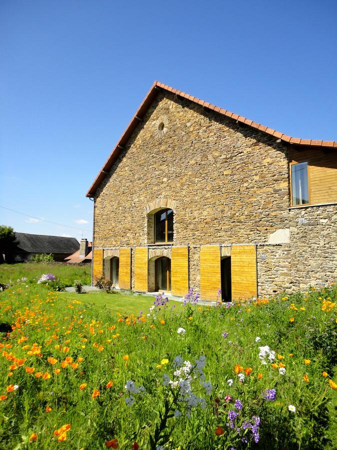 Dordogne et Corrèze vacances BnB Troche Extérieur photo